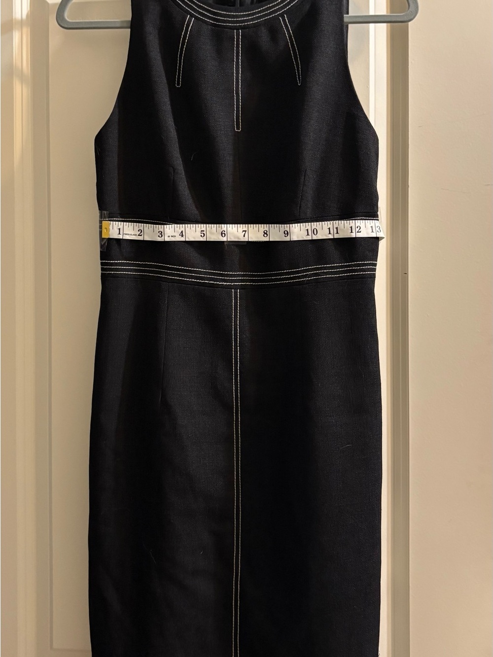 David Meister Black Midi Sheath Dress with Contrast Stitching size 6
Classic - Picture 7 of 8